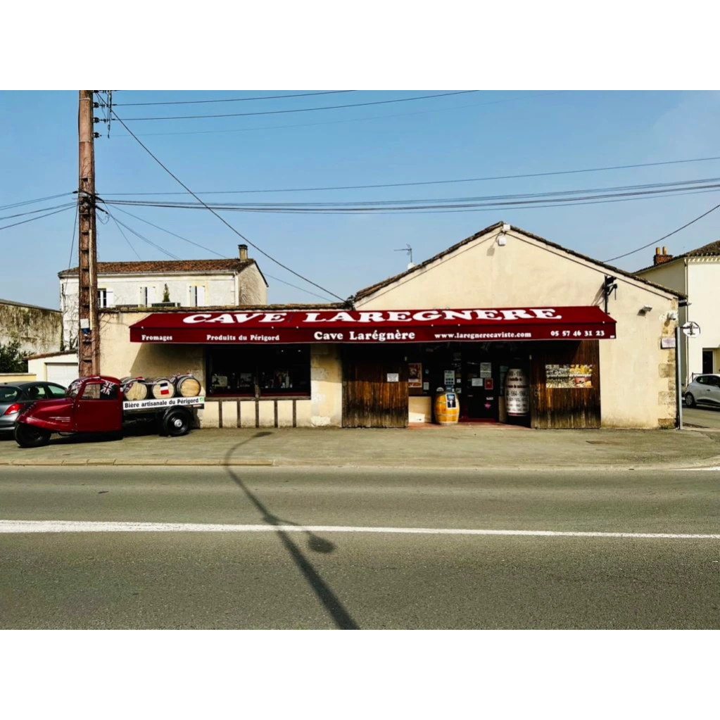 cave larégnère sainte Foy la grande extérieur boulevard charles garrau